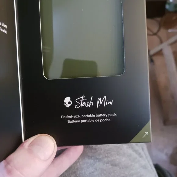 5000mAh Skullcandy stash mini power bank usb to usb b and c. - Picture 8 of 9